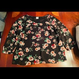 CAbi #3595 Garden Floral Blouse - Size L - was $89 EUC